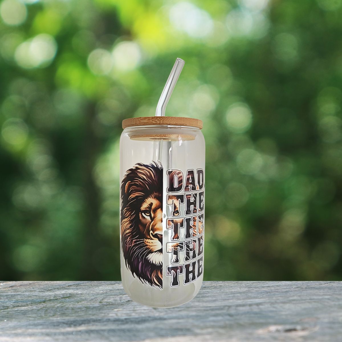Dad the King of the Jungle Glass Tumbler
