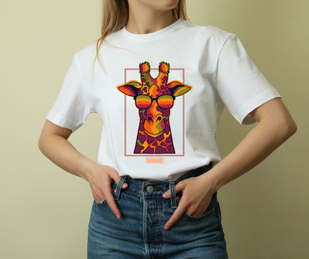 Giraffe T-Shirt Tshirt