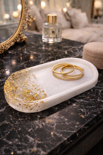 Luxury White Epoxy Resin Jewelry Tray with Gold Leaf – Handmade Oval Trinket Dish for Rings, Watches & Vanity Decor | SAMZ24