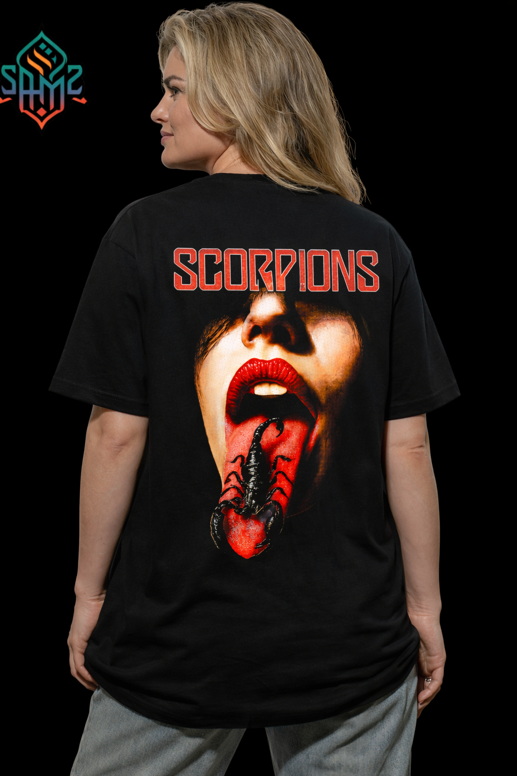 Scorpion Graphic T-Shirt – Edgy Rock Style Scorpion Tongue Tee, Dark Aesthetic Streetwear Shirt for Men & Women, Bold Statement Tee
